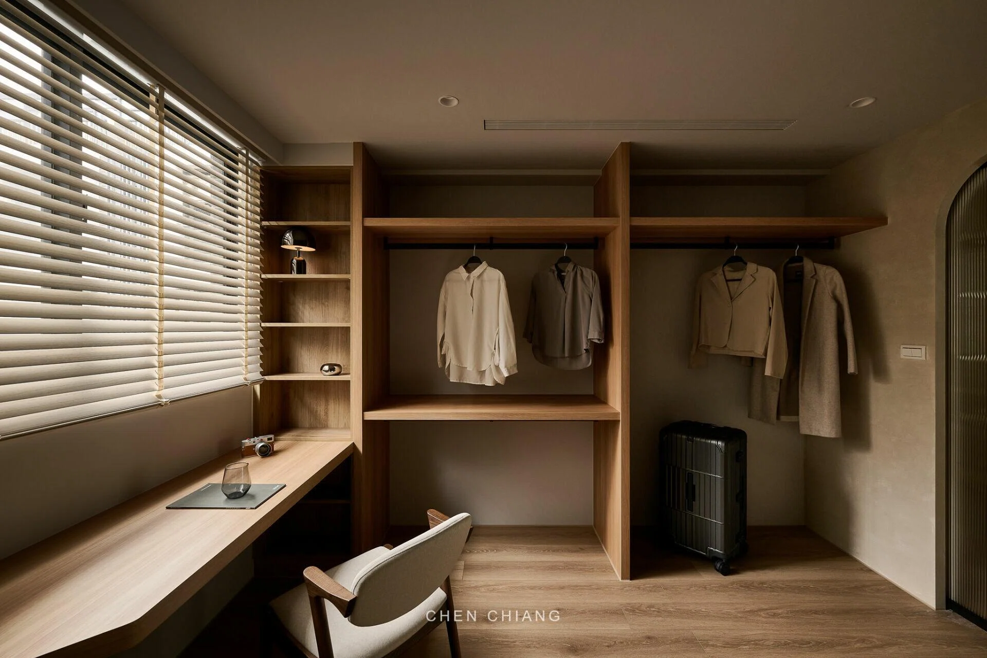 TOWN HOUSE
