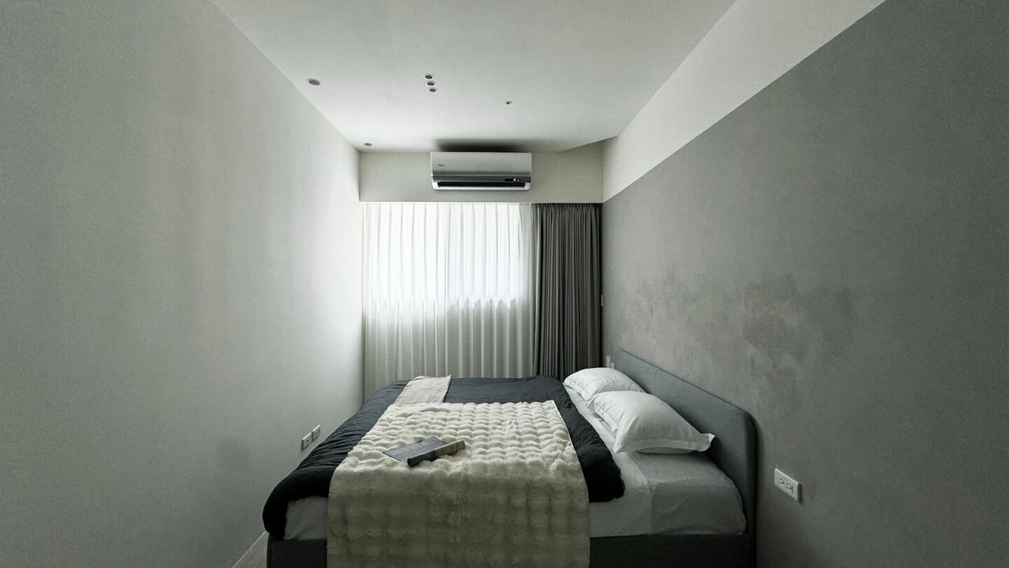 ZENG HOUSE